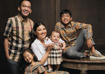 Kini Harmonis dan Kaya Raya dari Bisnis Ayam Geprek, Siapa Sangka Ruben Onsu Pernah 4 Kali Ditolak Sarwendah! Ternyata Karena Ini