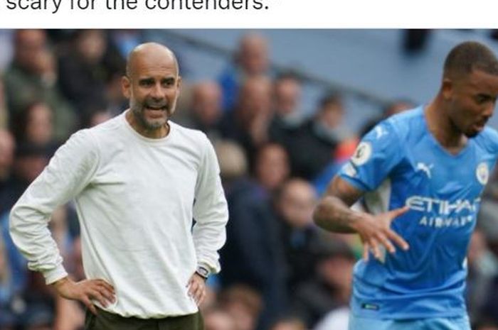 Pelatih Manchester City, Pep Guardiola, berteriak ke arah Gabriel Jesus.