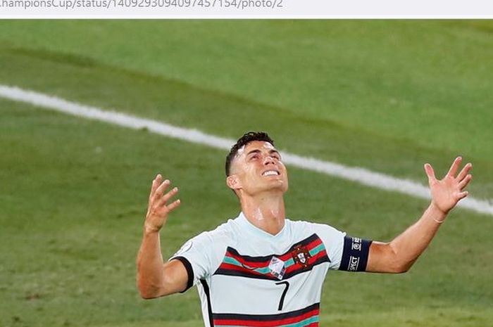 Gelandang Manchester United, Fred, mengungkap respons Cristiano Ronaldo terhadap kegagalan timnas Portugal lolos langsung ke Piala Dunia 2022.