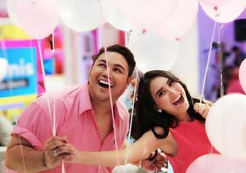 Tersingung Berat Soal Mantan Ayu Ting Ting yang Pergi Begitu Saja, Ivan Gunawan Ajak Sang Biduan Tinggal Bersama di Negara Ini Kelak Pernikahan Mereka Terlaksana: Sudah Siap Ijab Qabul?
