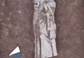 Berusia 5.000 Tahun, Arkeolog Turki Gali Patung Dewi Kesehatan Yunani Tanpa Kepala di Situs Kuil Persembahan untuk Zeus