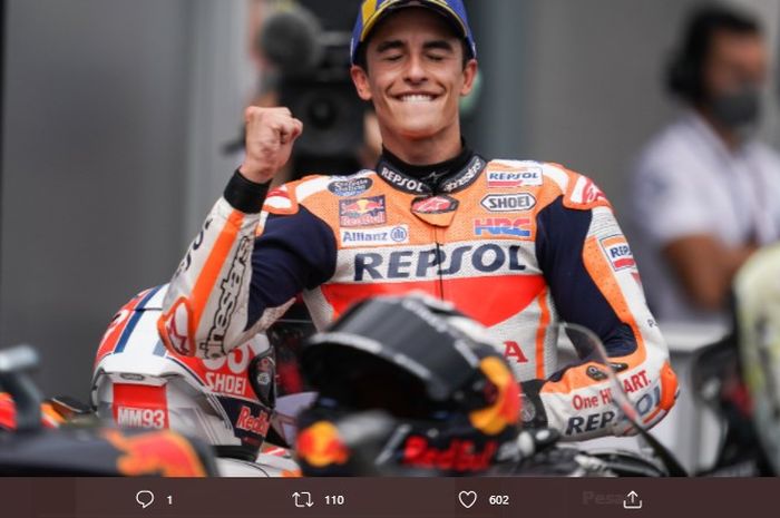 Pembalap Repsol Honda, Marc Marquez, ketika merayakan kemenangan MotoGP Jerman di Sachsenring, Minggu (20/6/2021).