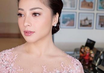 Inspirasi Makeup Wisuda Nuansa Pink ala Nikita Willy Pakai Produk Serba Lokal!