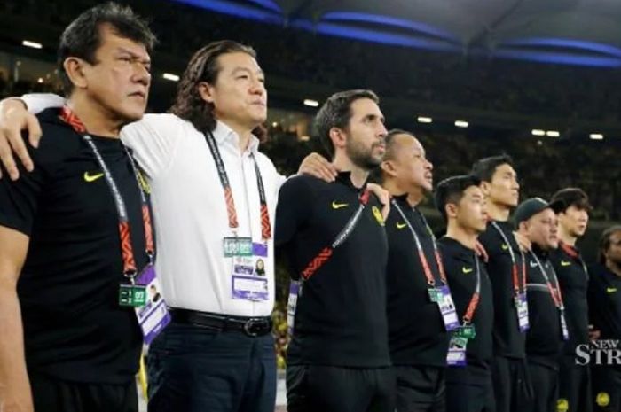 Kim Pan-gon (kedua dari kiri) siap membawa Timnas Malaysia mengejutkan kembai rival-rivalnya di Asia Tenggara melalui uji coba FIFA Days.