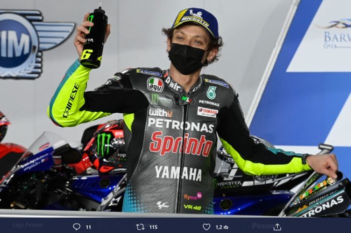 Pembalap Petronas Yamaha SRT, Valentino Rossi, setelah selesai kualifikasi MotoGP Qatar 2021 di Sirkuit Losail, Sabtu (28/3/2021). 