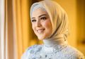 Menikah Besok, Lihat Cantiknya Cut Meyriska dengan Gaun Muslimah Putih Saat Pengajian