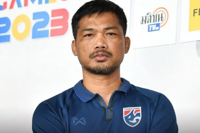 Pelatih Timnas U-23 Thailand  di Piala AFF U-23 2023, Issara Sritaro.