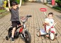 Bingung Si Kecil Mulai Bosan di Rumah? Ajak Bersepeda Sekalian Melatih Tumbuh Kembangnya Seperti Tya Ariestya Yuk!