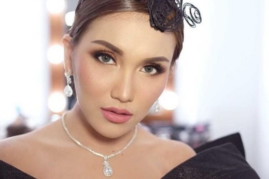 Dulu Tersakiti Karena Rumah Tangganya Dengan Enji Cuma Bertahan 20 Hari Ayu Ting Ting Justru Lebih Pilih Pria Playboy Yang Berwatak Kuat Kalau Tidak Bisa Berdiri Tegak Di Kakinya Sendiri Susah<script async src=