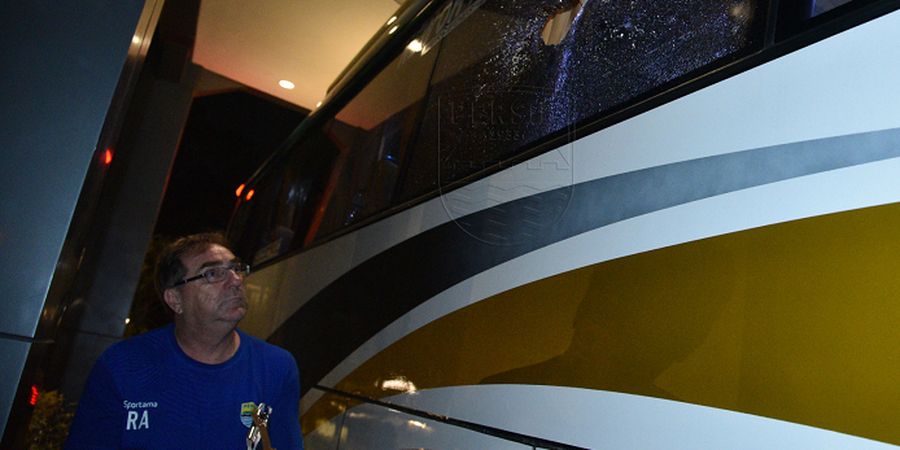 PT LIB Langsung Tanggapi Respon Persib soal Penyerangan Bus Pemain