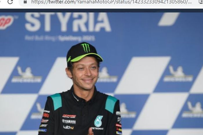 Pembalap Petronas Yamaha SRT, Valentino Rossi, ketika mengumumkan pensiun pada akhir MotoGP 2021 dalam sesi konferensi pers di Red Bull Ring, Spielberg, Kamis (5/8/2021).