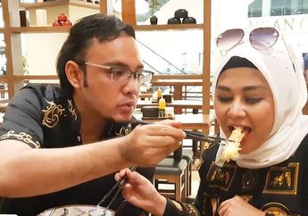 Potret Auratnya Beredar Luas di Tahanan, Vivi Paris Memaksa untuk Diceraikan hingga Bongkar Tabiat Sandy Tumiwa yang Bikin Tak Tahan!