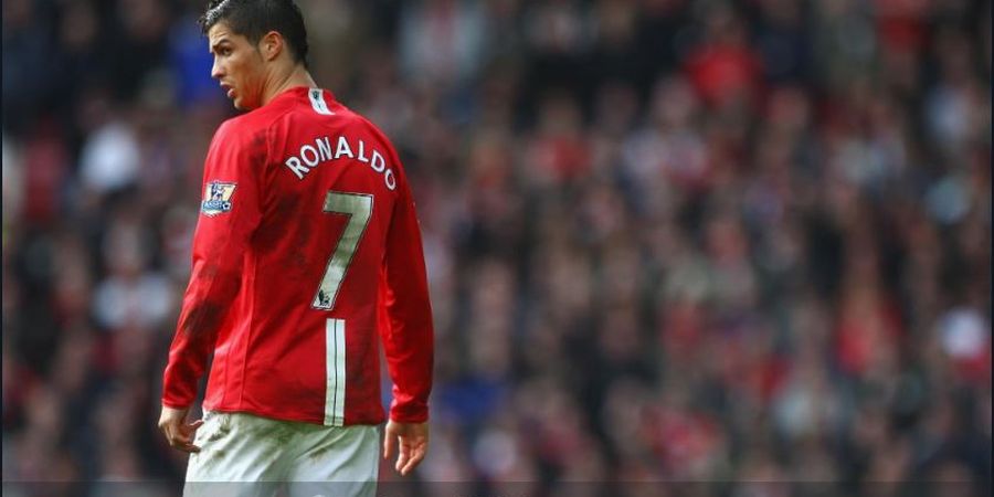 10 Pemain Terbaik Liga Inggris, Cristiano Ronaldo Nomor Berapa?