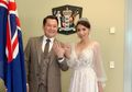 Menikah di Selandia Baru, Femmy Permatasari Tampil Cantik dengan Gaun Putih dan Mahkota