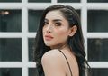 Sempat Dikira Operasi Kelamin, Millen Cyrus Justru Unggah Foto Pakai Bikini Pamer Lekuk Tubuh yang Super Seksi