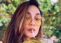 Luna Maya Keluarkan Rp 19 Juta Per Kamar untuk Lebaran Mewah di Bali, Kolam Renangnya Menghadap Langsung ke Laut!