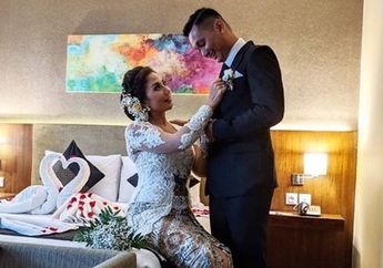 Nekat Putuskan Nikah Ketiga Kalinya dengan Berondong 18 Tahun Lebih Muda, Ternyata Suami Artis Cantik Ini bukan Orang Sembarangan, Punya Profesi Idaman Wanita!