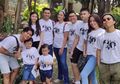 Manfaatkan Ilmu Sang Suami, Istri Anjasmara Ajak Anak-anaknya Lakukan Yoga Sebagai #FamilyQuality