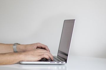Penjelasan cara mengubah angka numerik jadi romawi di Microsoft Excel