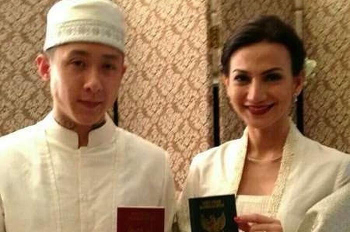 Diam-diam Wanda Hamidah Ngaku Sudah Cerai dari Suami Pernikahan Keduanya