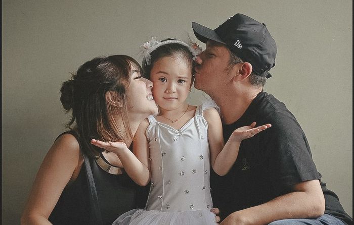 Gisella Anastasia, Gempita Nora Marten, dan Gading Marten.