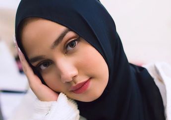 Manisnya 4 Tampilan Syifa Hadju Mengenakan Hijab Kekinian. Yuk, Tiru!