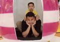 Bisa Hibur Ibu Asisten Raffi Ahmad Sampai Ketawa Ngakak, Rafathar Terlihat Warisi Sifat Raffi Ahmad