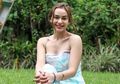 Nora Alexandra Ini Cantiknya Memang Berlebihan, Ini 4 Fakta Istri Jerinx SID yang Selisih Usianya 18 Tahun Dari Sang Suami, Wajah Bule Tapi Lahir di Jember Jawa Timur