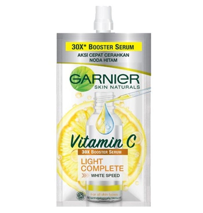 Garnier Light Complete Vitamin C 30x Booster Serum. 