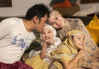 Zaskia Adya Mecca Umumkan Kehamilan Ke-5 Lewat Kuis di Instagram