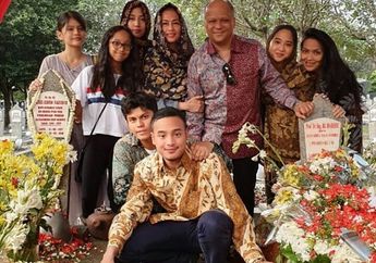 7 Hari Eyang Wafat, Dua Cucu Cewek BJ Habibie: We Miss You So Much Eyang. Menyentuh!