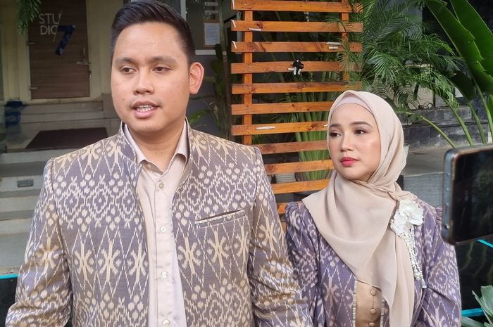 Chacha Frederica dan Dico Ganinduto saat ditemui Grid.ID di kawasan Tendean, Jakarta Selatan, Selasa (28/5/2024).