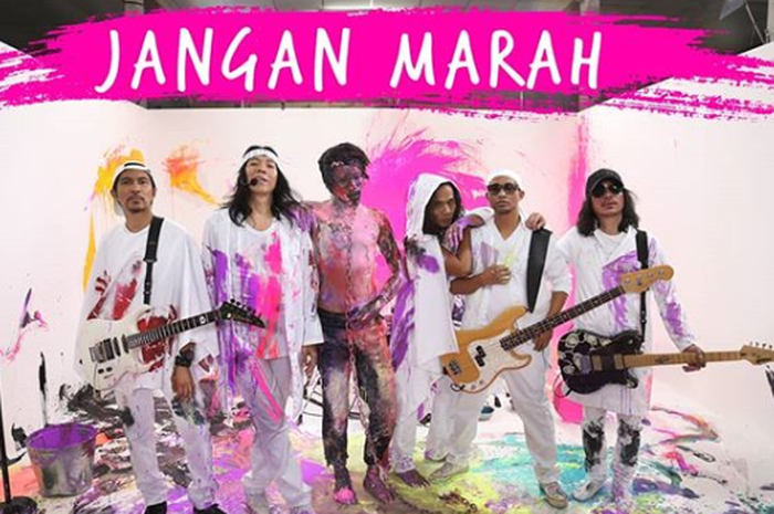 Lirik Lagu Slank / Lirik Lagu Terbaru Slank. I SLANK U feat. Aura Kasih