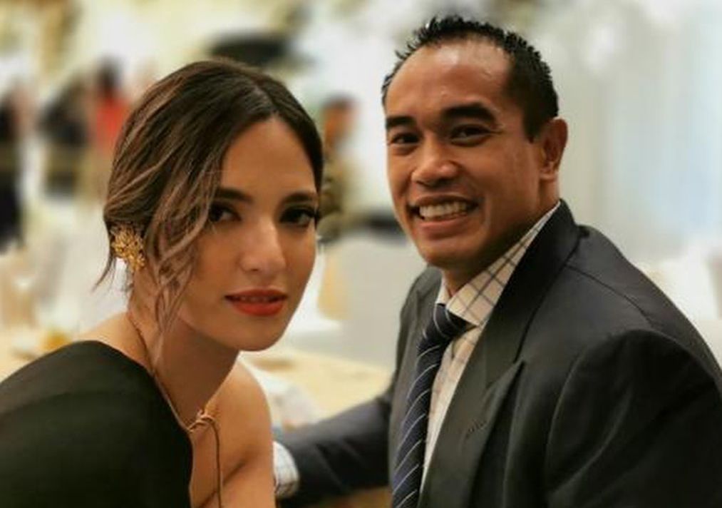 Foto Rumah Nia Ramadhani Sebelum Menikah - Punya Suami Konglomerat, Nia Ramadhani Ternyata Lakukan 6 ... - Seleb nia ramadhani aktif membintangi sinetron sebelum menikah dengan pengusaha anindra ardiansyah bakrie pada 2010 lalu.