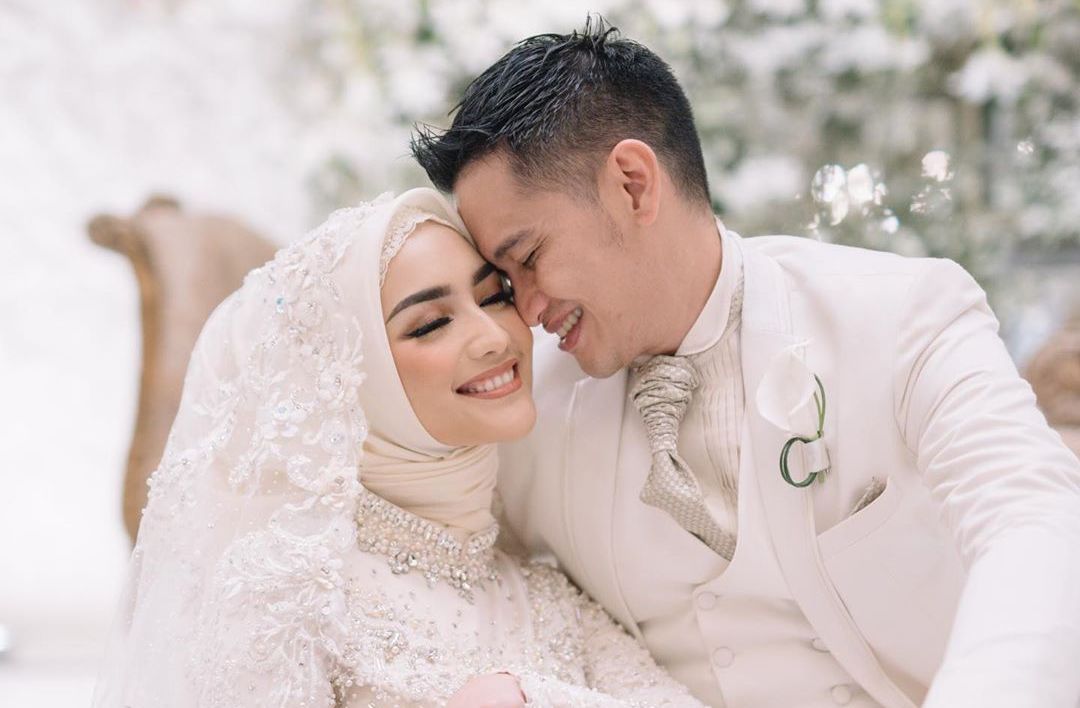 Baru Sebulan Menikah Ada Satu Sosok Mantan Pacar Rezky Aditya Yang Mendadak Buat Citra Kirana Histeris Agnez Mo Atau Irish Bella Semua Halaman Nakita