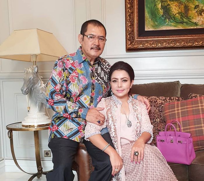 Saksikan <a href='https://pontianak.tribunnews.com/tag/mayangsari' title='Mayangsari'>Mayangsari</a> Kena Tampar, Anak <a href='https://pontianak.tribunnews.com/tag/bambang-trihatmodjo' title='Bambang Trihatmodjo'>Bambang Trihatmodjo</a> Naik Pitam