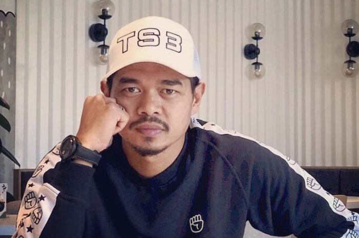 Tinggalkan Amalia Fujiawati dalam Kondisi Hamil, Bambang ...