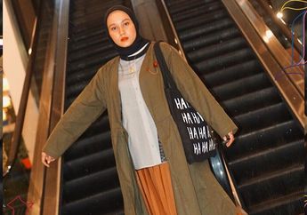 Kekinian Abis, 6 Ide Padu Padan Rok Plisket yang Wajib Kita Coba!