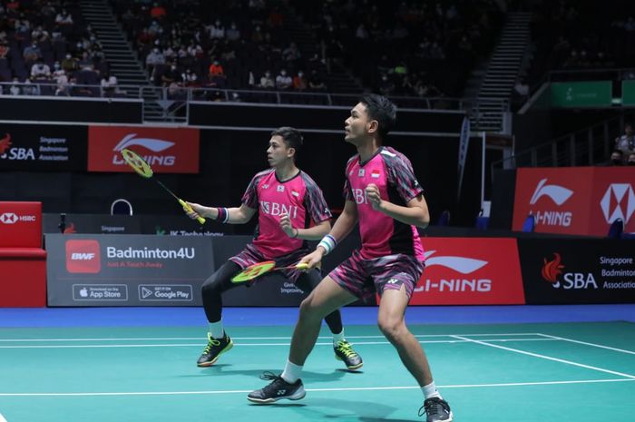 Ganda putra Indonesia, Fajar Alfian/Muhammad Rian Ardianto saat menjalani laga semifinal Singapore Open 2022, Sabtu (16/7/2022)