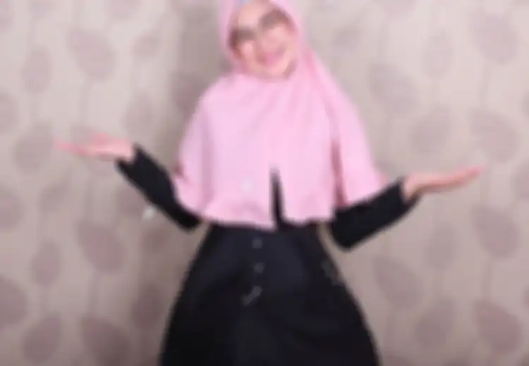 Jadi YouTuber Sejak 2015, Ria Ricis Berhasil Beli Rumah: Bagaimana Bisa Menghasilkan Uang dari YouTube?