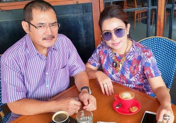 10 Tahun Jadi Istri Siri, Foto Pernikahan Mayangsari dan Bambang Trihatmodjo Tak Sengaja Terkuak Saat Pamer Kue Anniversary