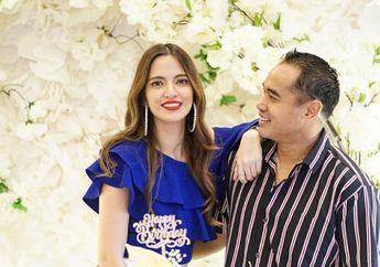 Rayakan Hari Valentine, Ardi Bakrie Siapkan Kado Istimewa untuk Istrinya, Nia Ramadhani Langsung Terharu Begitu Lihat Isi Amplop Emas!