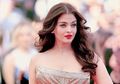 Masuki Usia 45, Intip Deretan Penampilan Aishwarya Rai di Red Carpet!