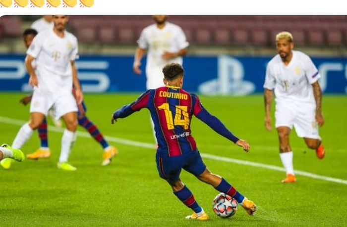 Gelandang Barcelona, Philippe Coutinho, mencetak gol dalam laga Grup G Liga Champions melawan Ferencvaros di Stadion Camp Nou, Selasa (20/10/2020).