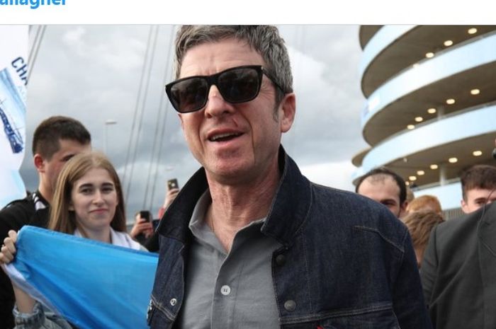 Mantan bintang grup musik Oasis, Noel Gallagher, telah mengungkapkan bahwa dia membutuhkan jahitan setelah mendapatkan luka saat pertandingan Man City melawan Aston Villa.