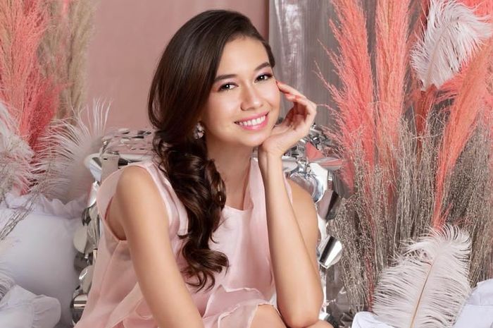 Mermaid Ariel Lewat! Yuki Kato Pemotretan Bak Putri Duyung Kenakan Bra ...