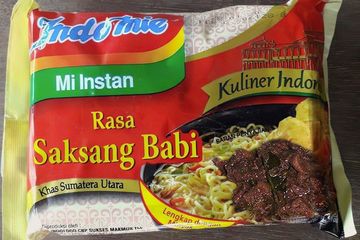 Viral Indomie Rasa Saksang Babi Ternyata Cuma Editan Alias Hoaks Semua Halaman Hai