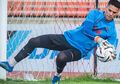 Jelang Lawan Timnas Indonesia, Kiper Filipina Bilang Rumput SUGBK Nggak Cocok Buat Main Bola