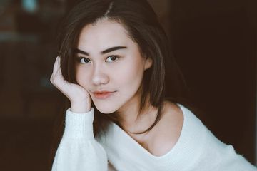 Unggah Foto Seksi Pakai Handuk Kimono di Kamar Mandi, Kaki Aaliyah ...