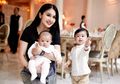 Masih Kesulitan Beradaptasi Urus Dua Balita, Ternyata Ini Alasan Lain Sandra Dewi Enggan Tambah Anak Perempuan